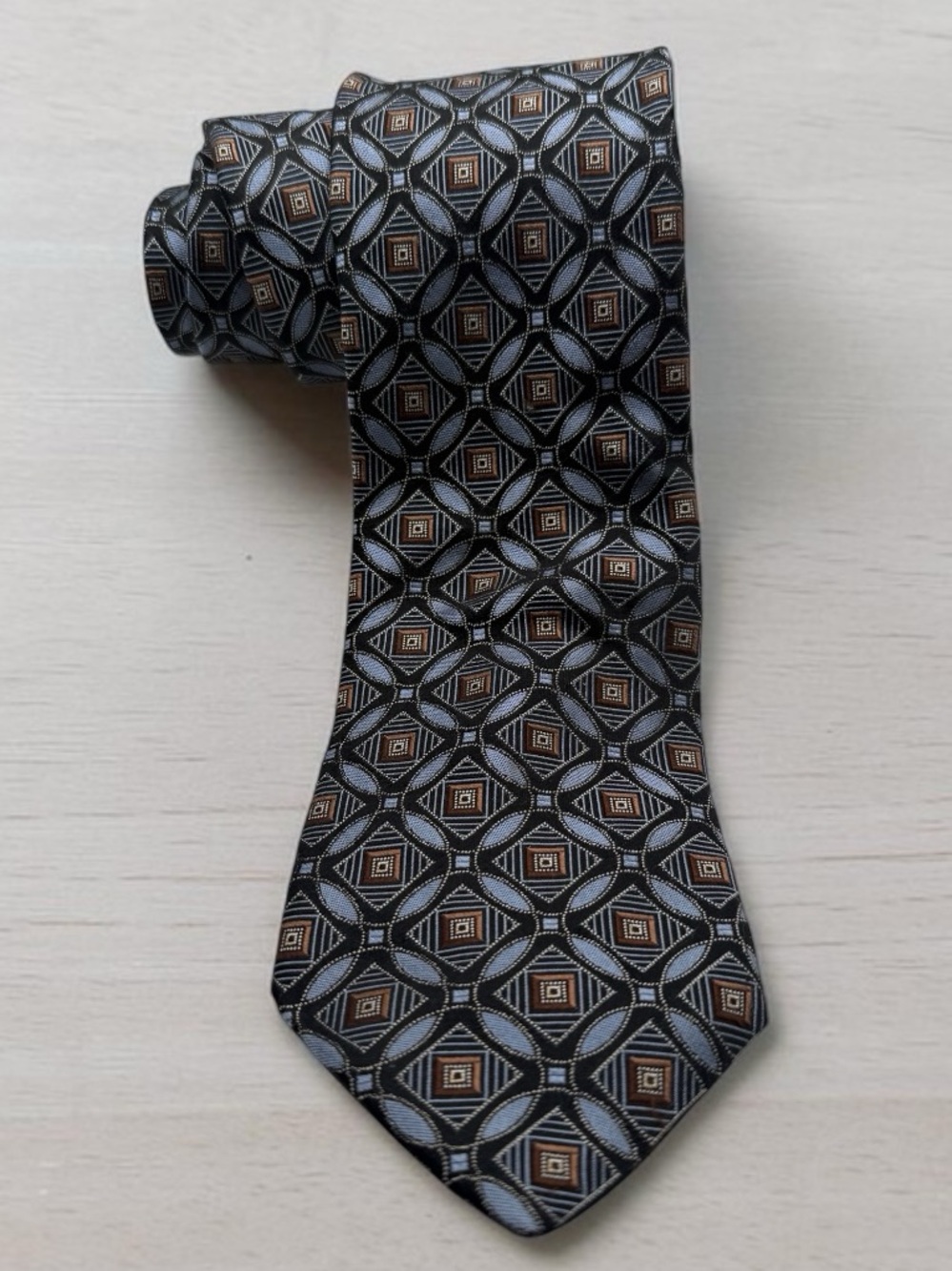 IKE Behar Classic Geometric Pattern Men's Tie in Black and Gray Imported Silk